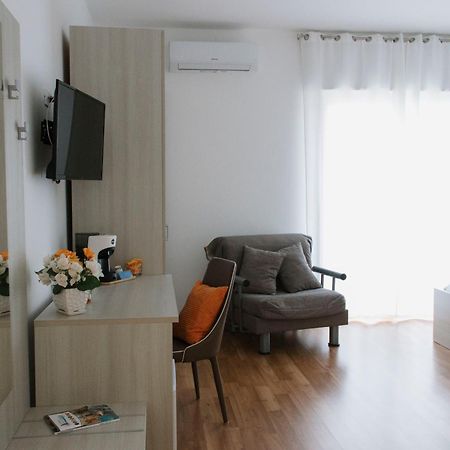 Bnb Nuova Vita Паола Екстериор снимка