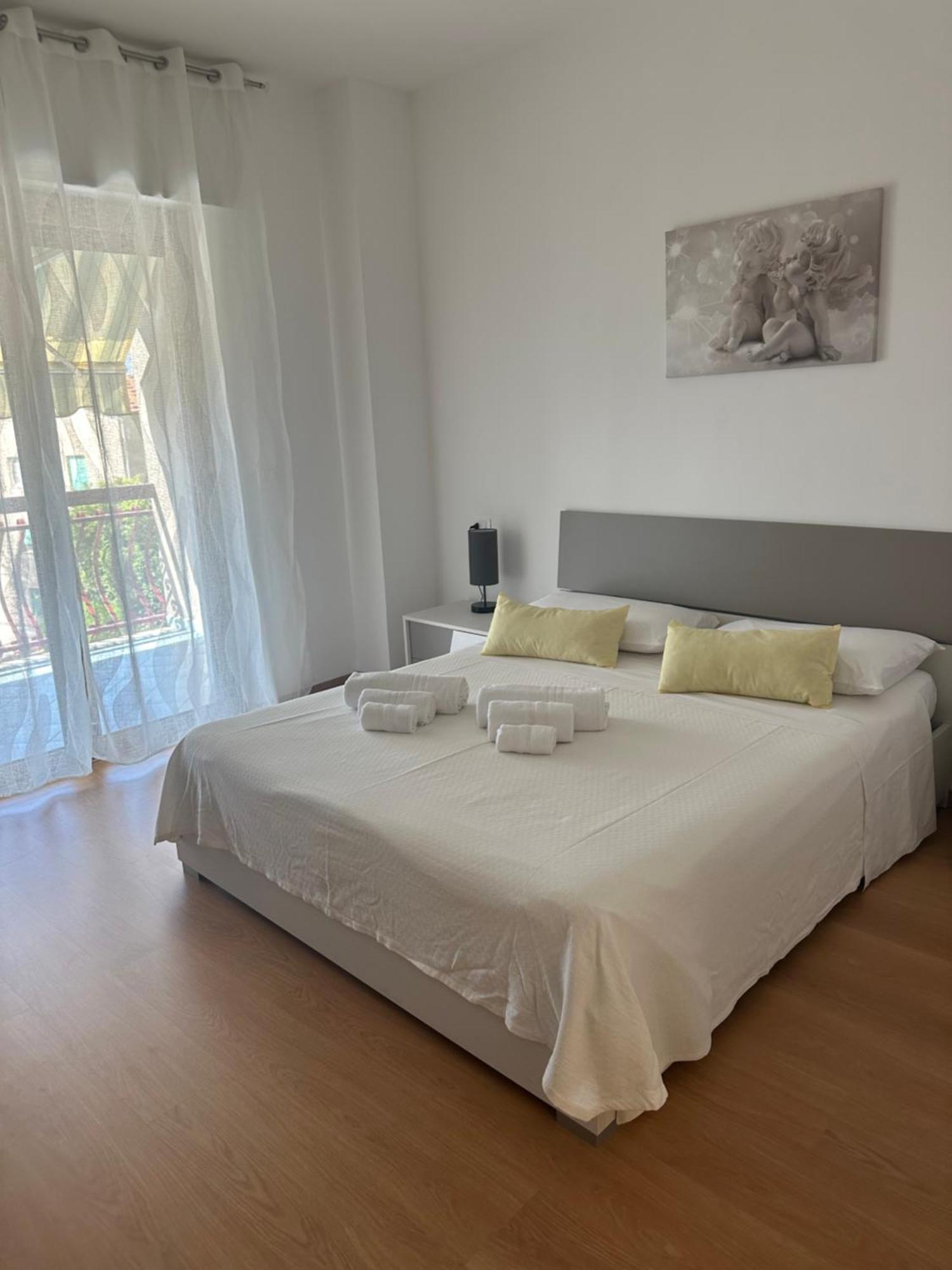Bnb Nuova Vita Паола Екстериор снимка
