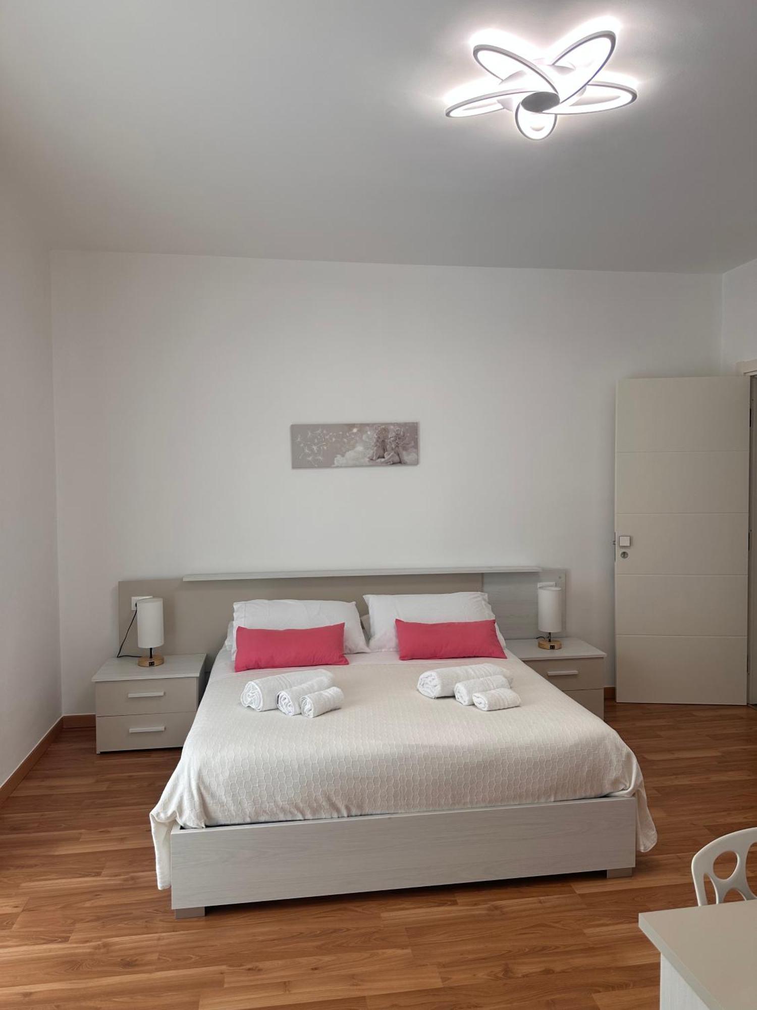 Bnb Nuova Vita Паола Екстериор снимка